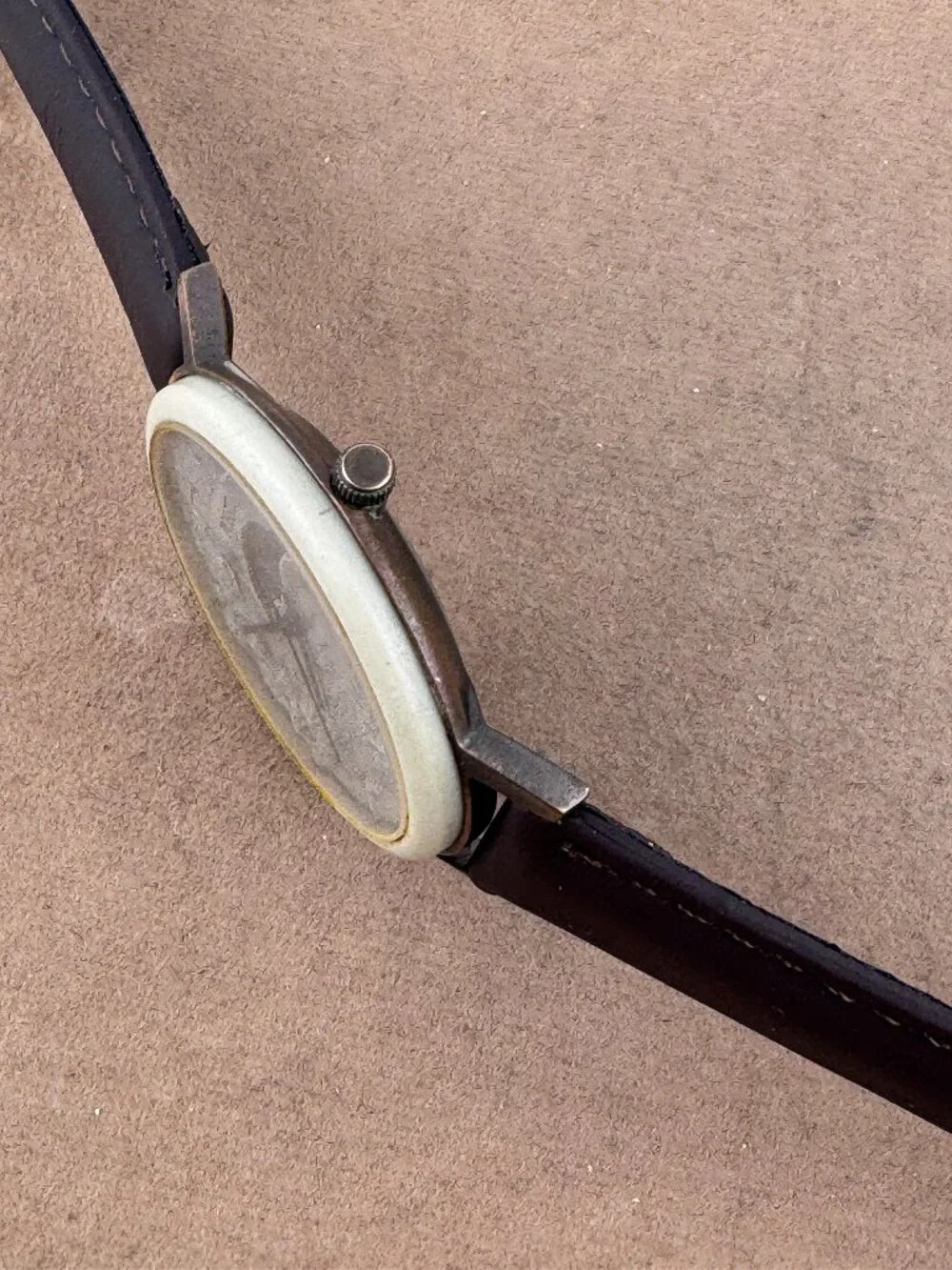 Fossil vintage fm